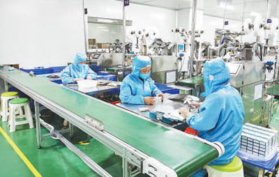 稳健医疗用品股份 不分昼夜，全力保供筑起生命防线